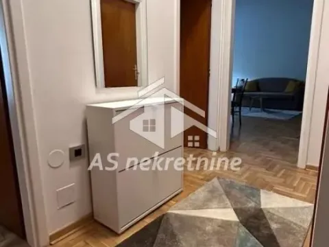 Rent, apartment, 57m², Južni Bulevar, Vračar Sve Podlokacije - image 5