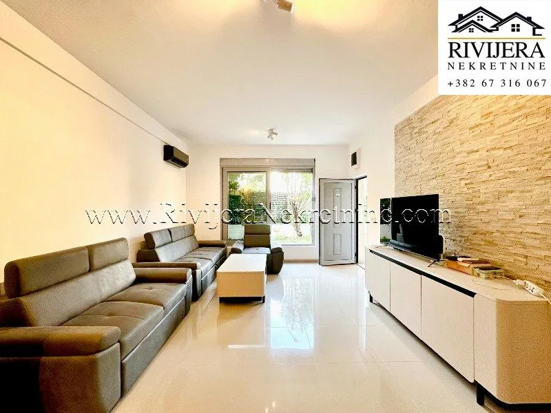Prodaja, jednosoban stan, 53m², Dobrota, Kotor