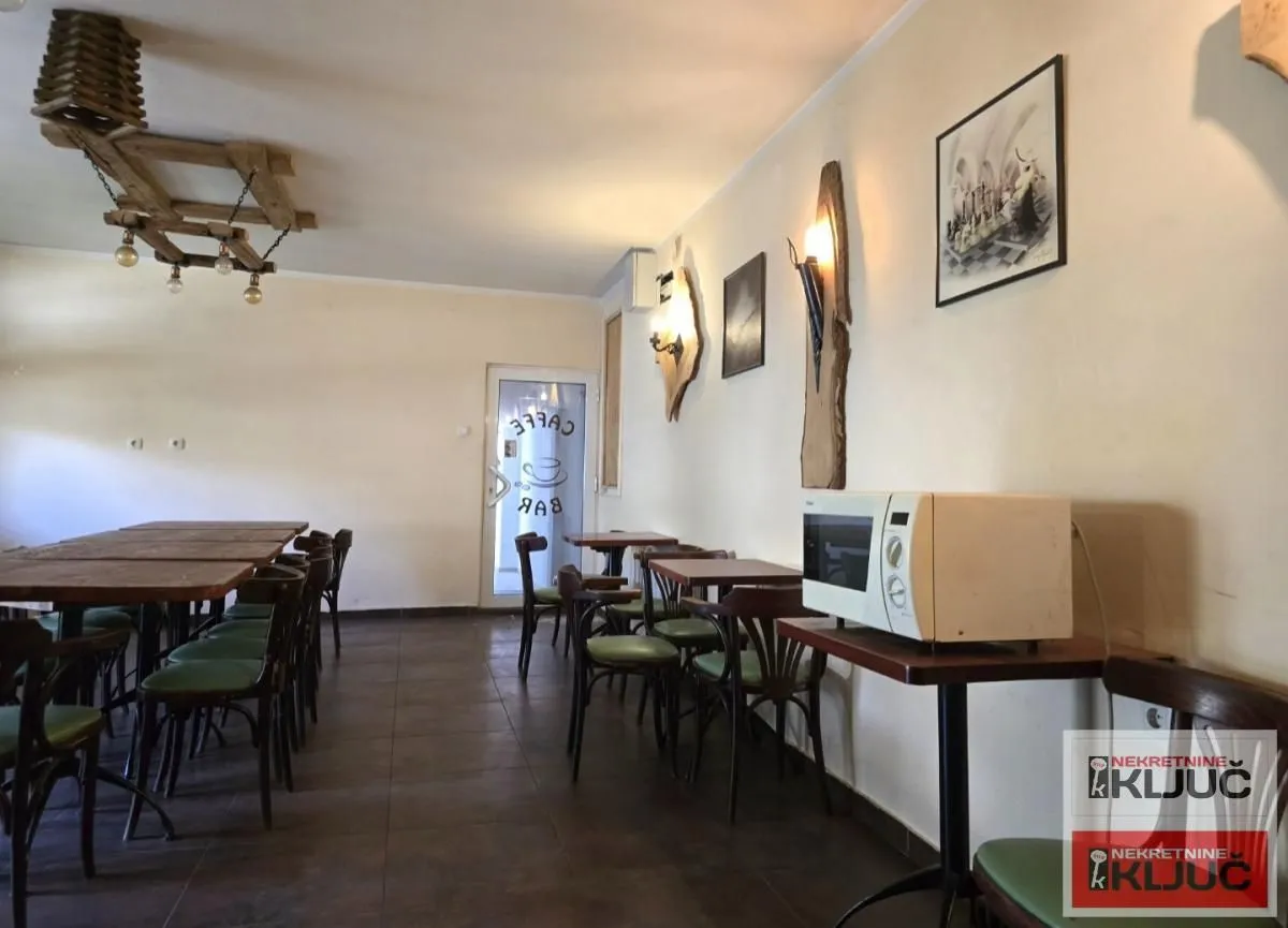 Rent, hospitality venue, 100m², Centar, Novi Sad