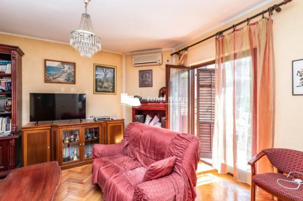 Prodaja, stan, 86m², Herceg Novi, Crna Gora