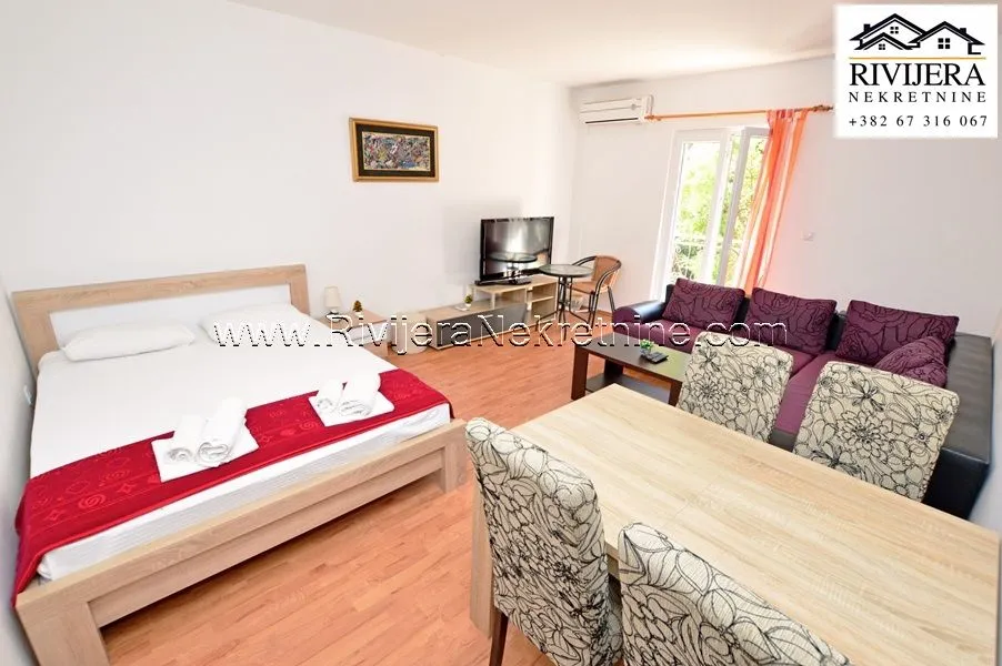 Prodaja, kuća, 201m², Centar, Herceg Novi