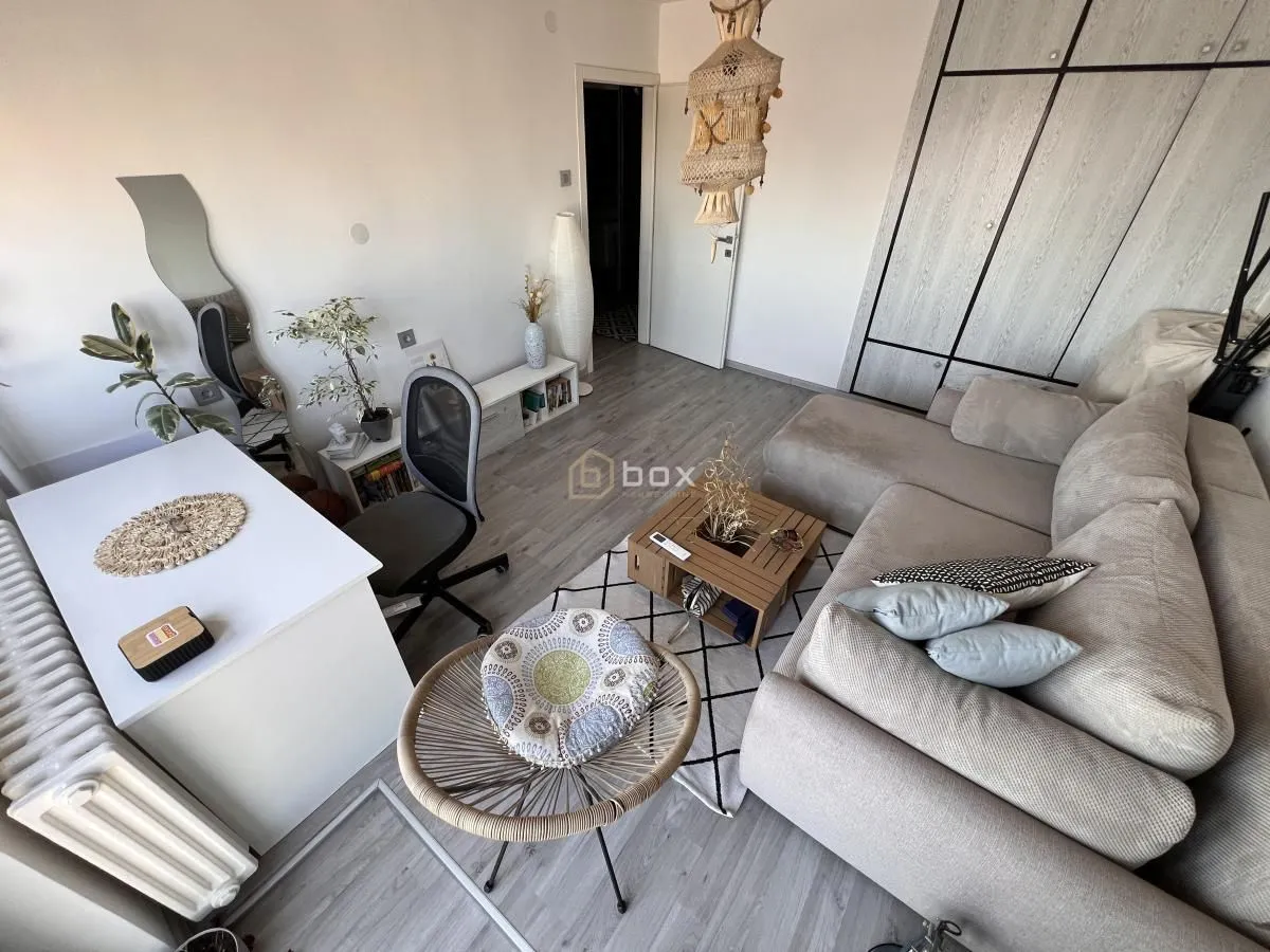 Prodaja, trosoban stan, 91m², Medijana, Niš