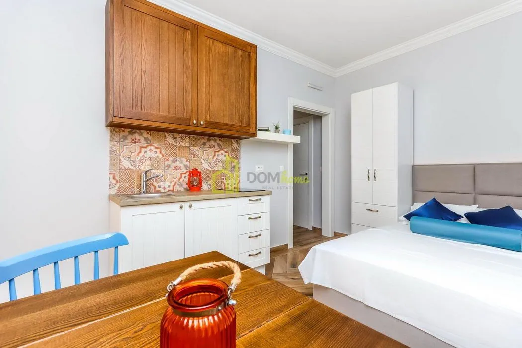 Prodaja, petosoban stan, 269m², Bar, Crna Gora