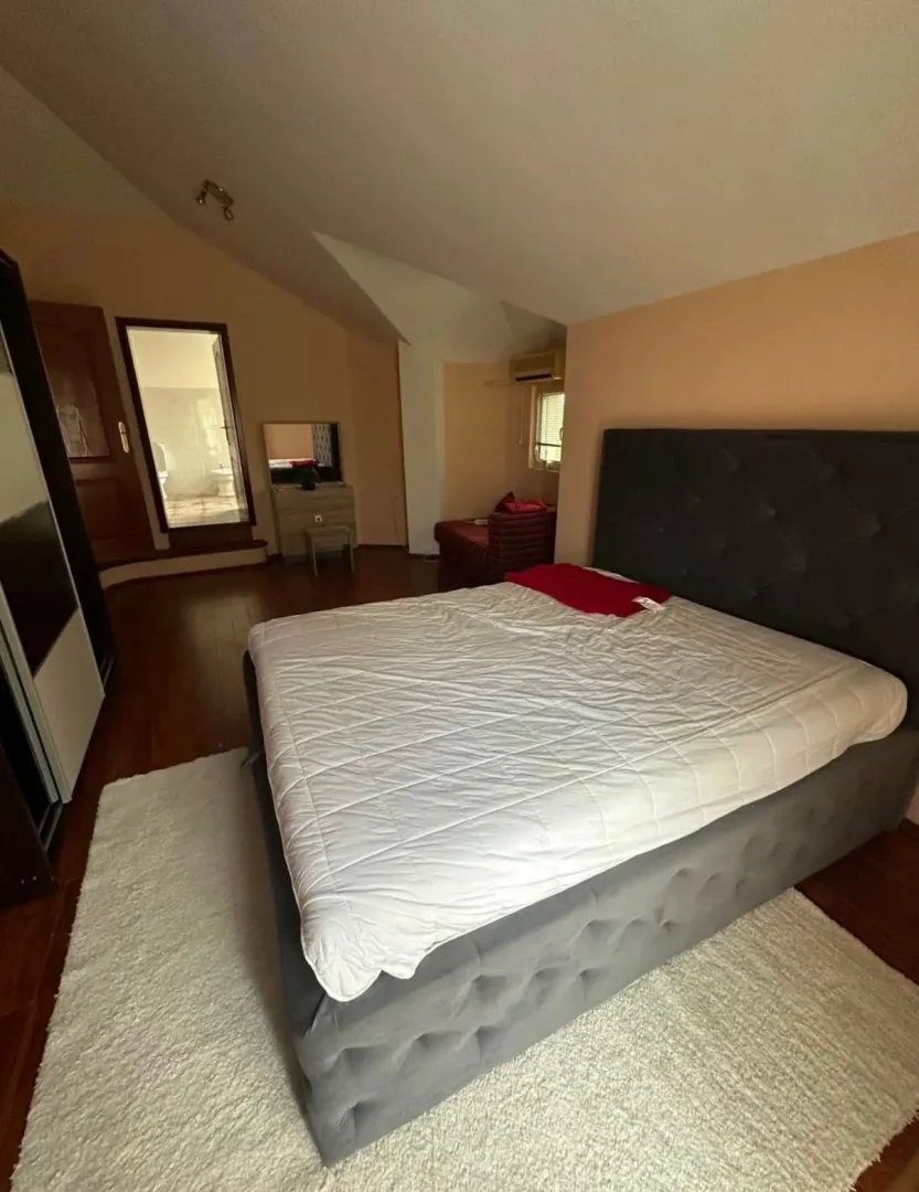 Rent, house, 200m², Donja Gorica, Podgorica