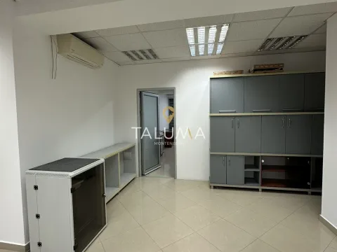 Rent, office space, 130m², Preko Morače, Podgorica - image 3