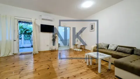 Izdavanje, kuća, 80m², Stara Varoš, Podgorica - image 2