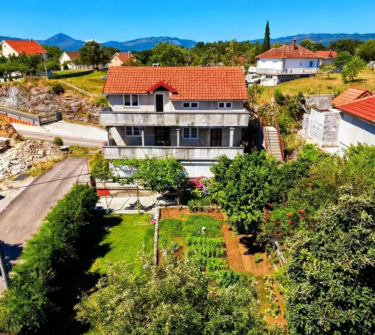 Sale, house, 98m², Centar, Nikšić