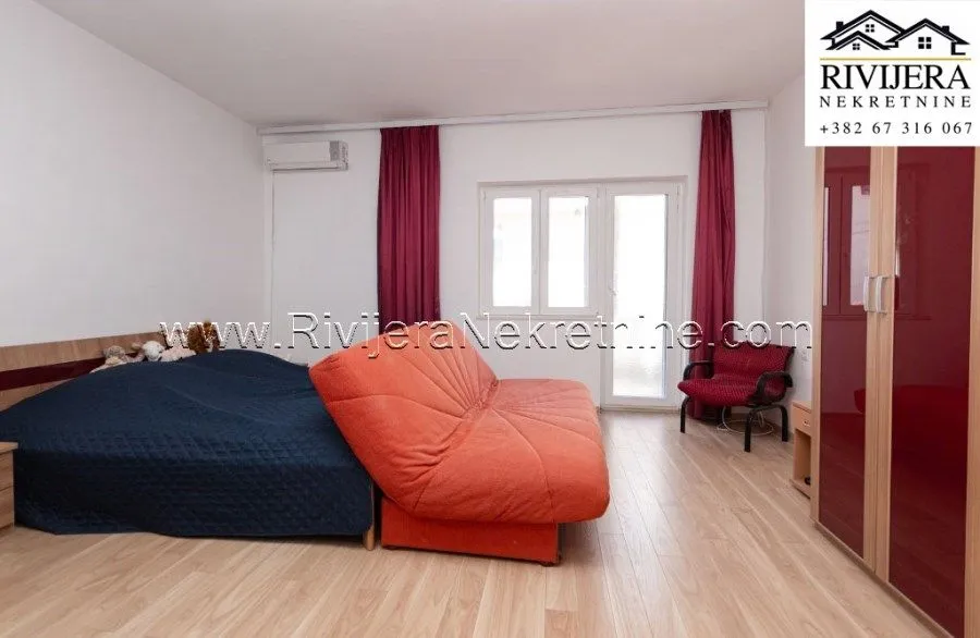 Prodaja, kuća, 266m², Igalo, Herceg Novi