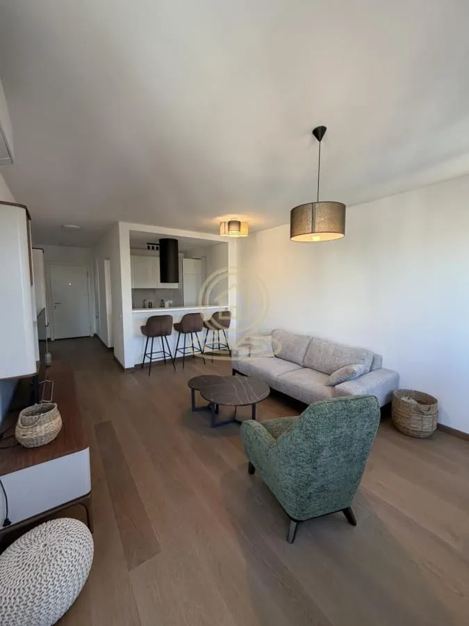 Rent, three bedroom apartment, 69m², Palilula Sve Podlokacije, Beograd