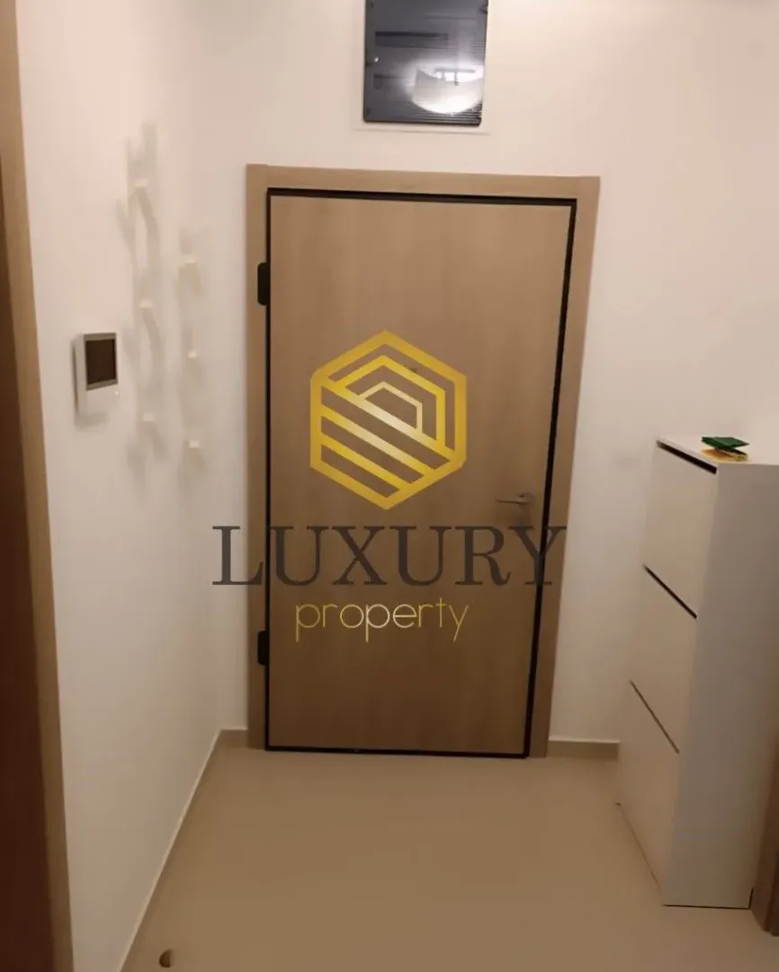 Izdavanje, jednosoban stan, 54m², Master Kvart, Podgorica