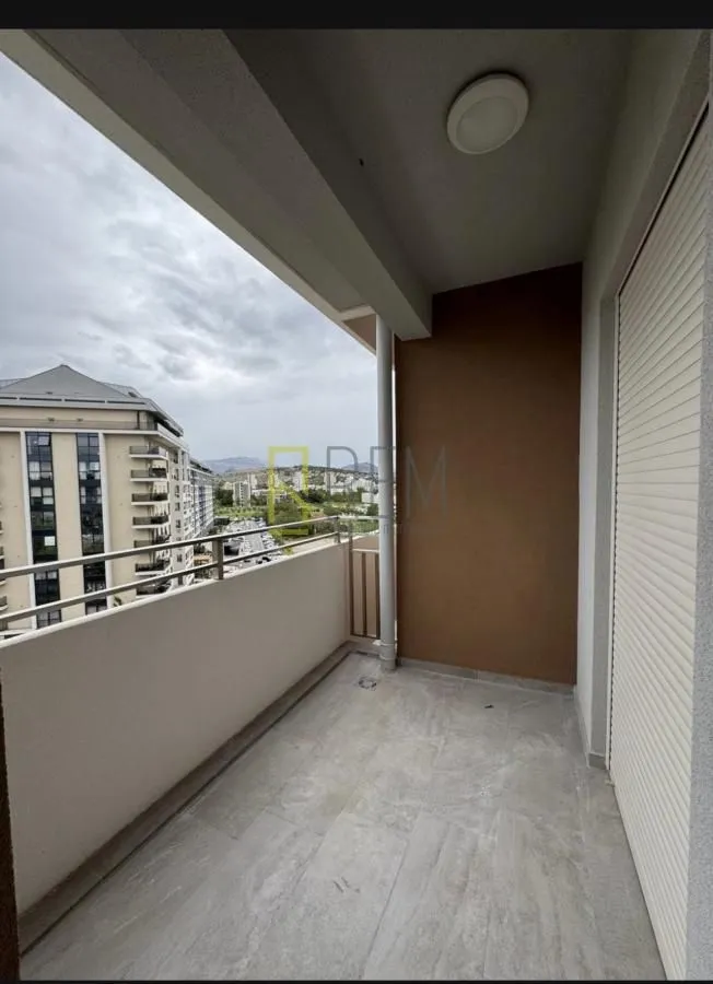 Izdavanje, jednosoban stan, 49m², Podgorica, Crna Gora