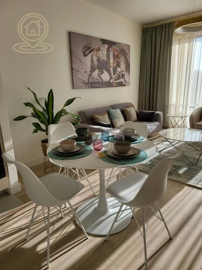 Rent, two bedroom apartment, 55m², Savski Venac, Beograd