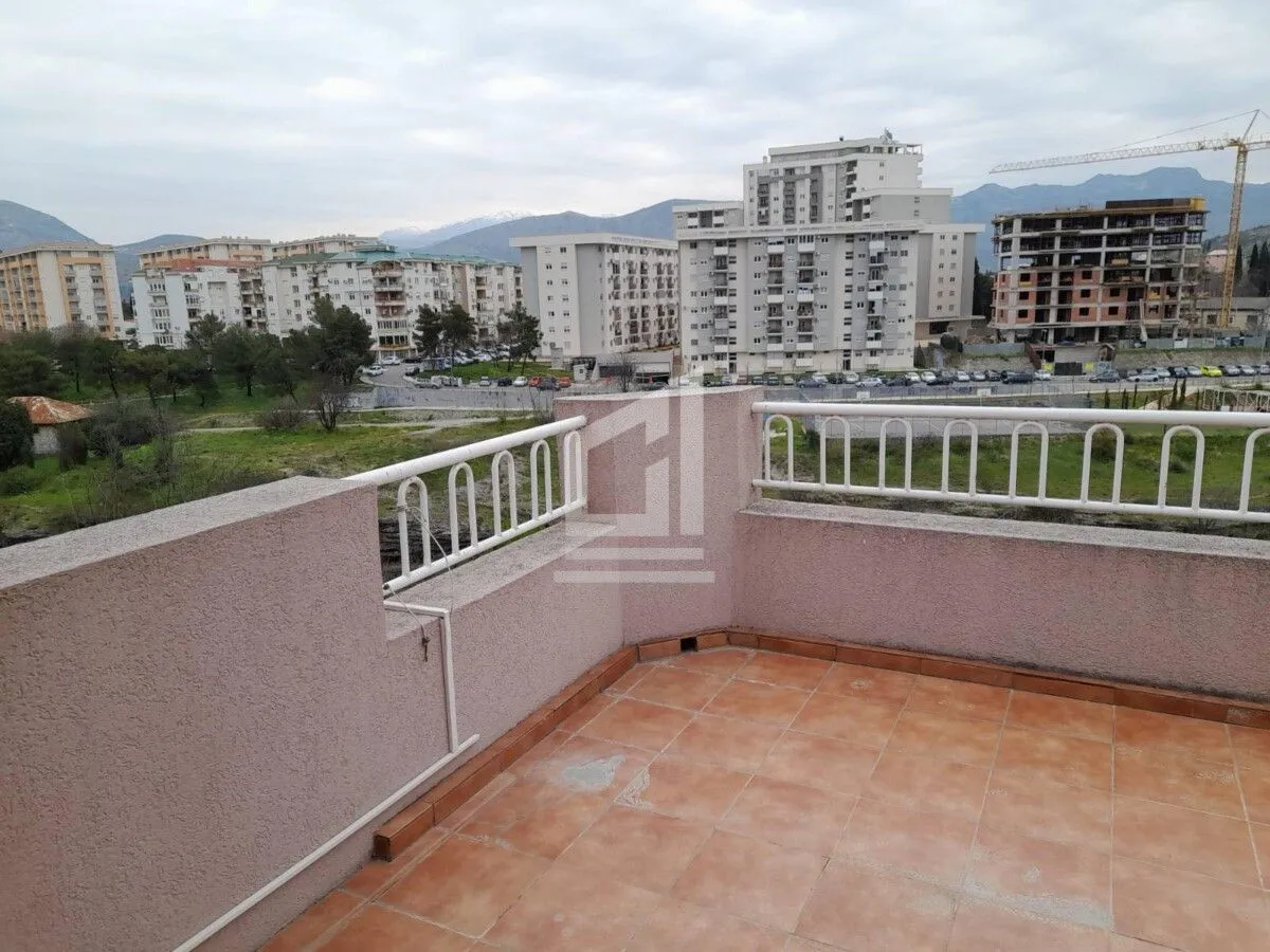 Rent, one bedroom apartment, 44m², Vezirov Most, Podgorica