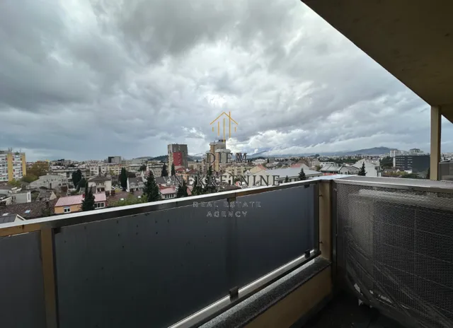 Rent, four bedroom apartment, 130m², Centar, Podgorica