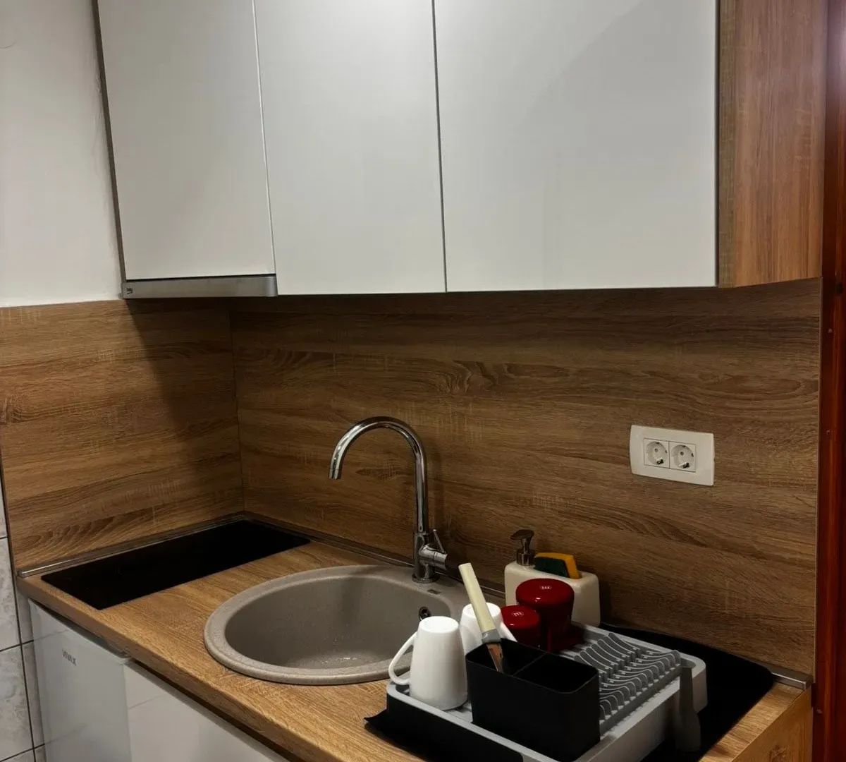 Izdavanje, dvosoban stan, 40m², Rafailovići, Budva