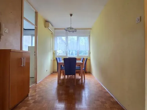 Sale, three bedroom apartment, 77m², Zemun Sve Podlokacije, Beograd - image 8