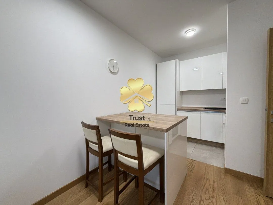 Izdavanje, jednosoban stan, 50m², New City, Podgorica