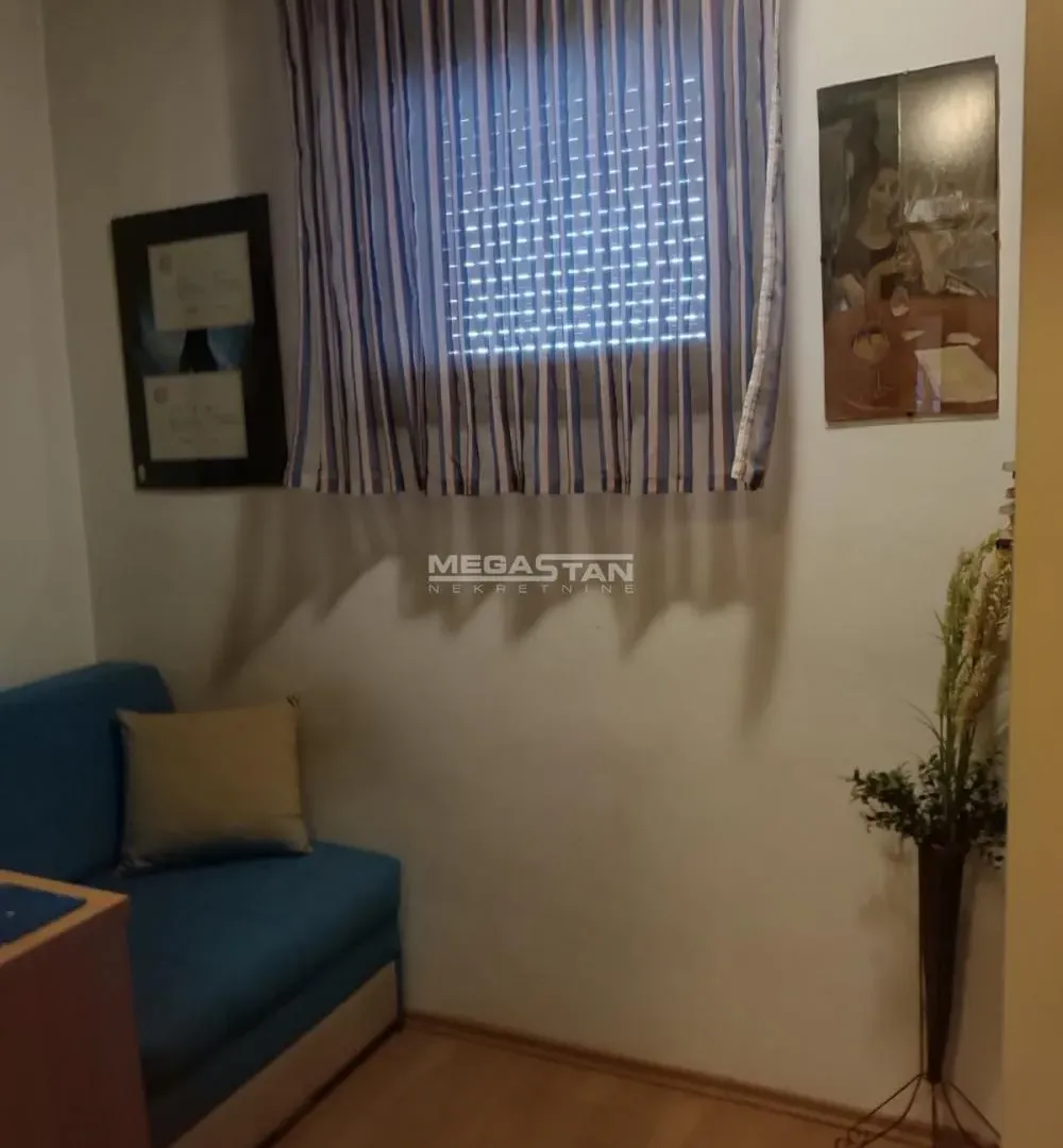 Sale, three bedroom apartment, 73m², Vidikovački venac, Rakovica
