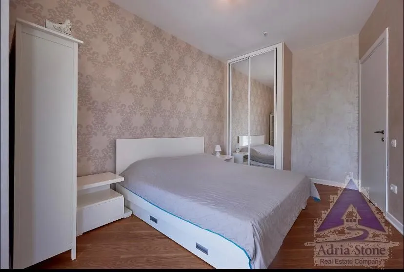 Rent, one bedroom apartment, 63m², Centar, Budva
