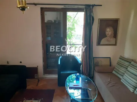  House for Sale, 300m2, Leštane, Grocka, Beograd