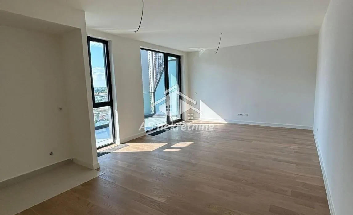 Izdavanje, četvorosoban stan, 115m², Savski Venac, Beograd