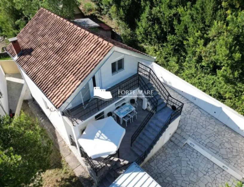 Prodaja, kuća, 95m², Ratiševina, Herceg Novi