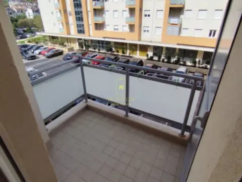 Izdavanje, dvosoban stan, 65m², City Kej, Podgorica - image 7