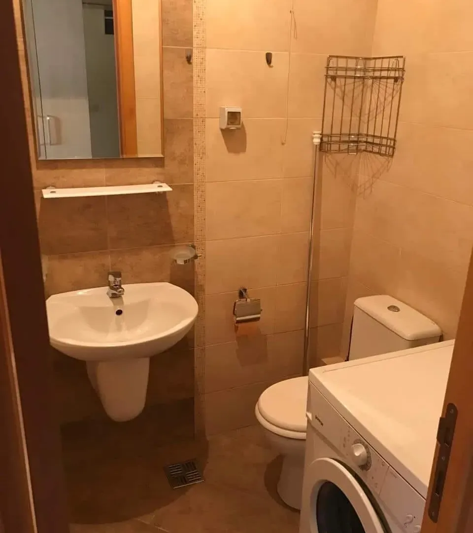 Rent, one bedroom apartment, 43m², Stari Aerodrom, Podgorica