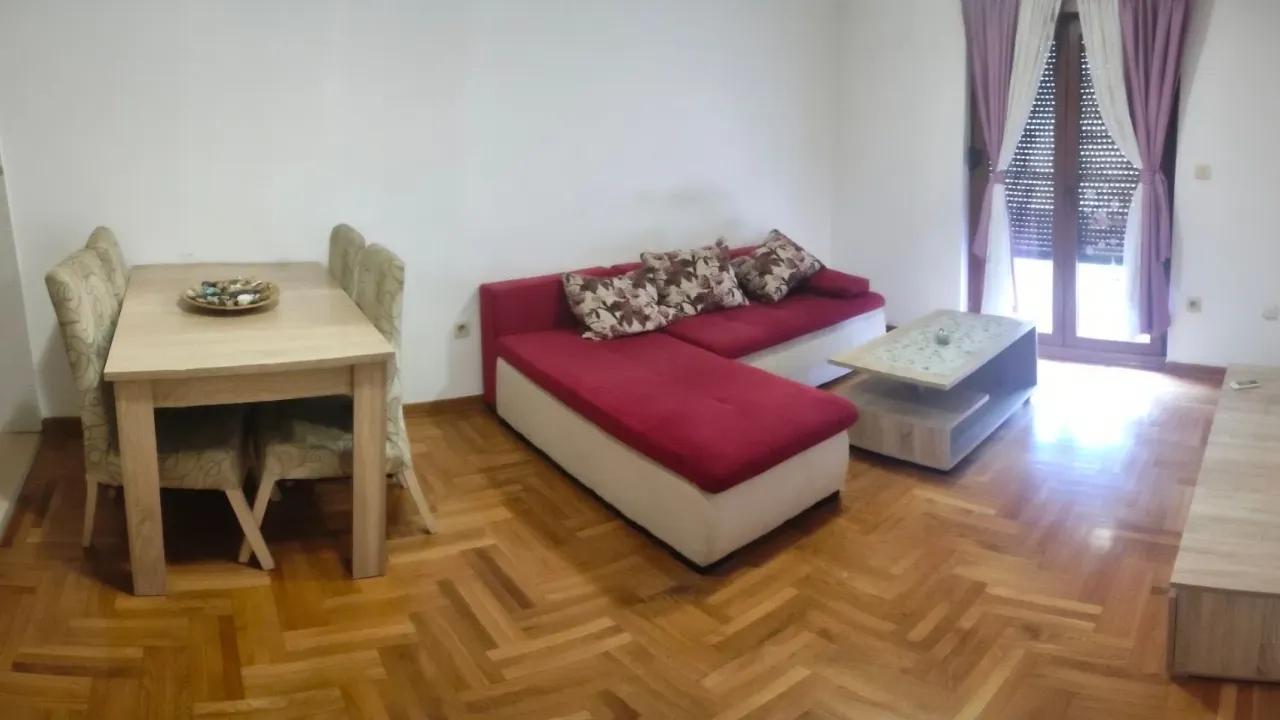 Rent, one bedroom apartment, 45m², Stari Aerodrom, Podgorica