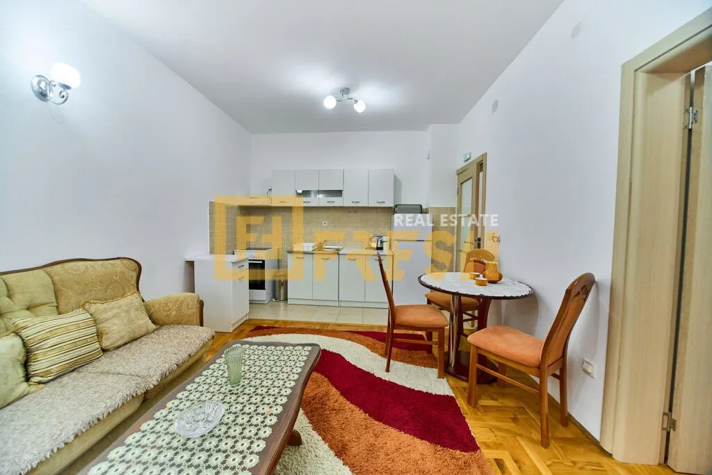 Rent, one bedroom apartment, 42m², Stari Aerodrom, Podgorica