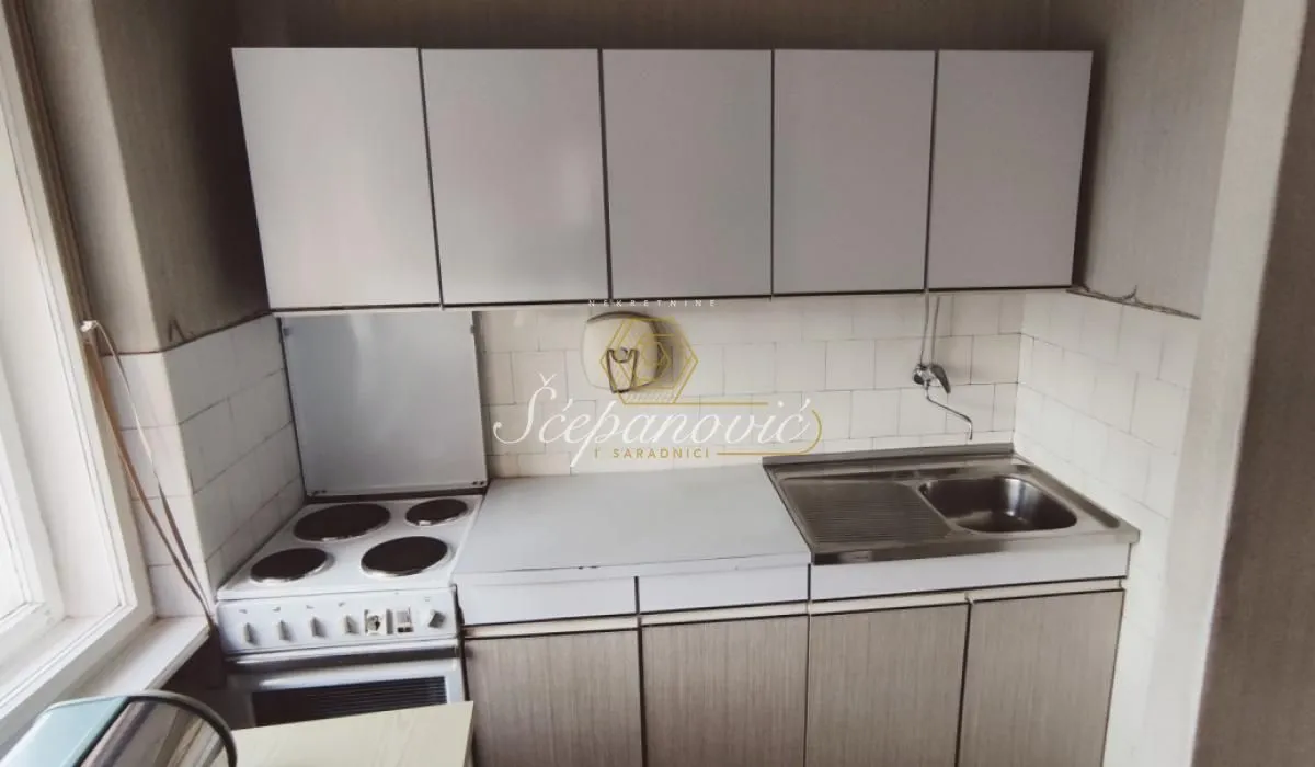 Prodaja, dvosoban stan, 74m², Kej, Novi Sad Sve Podlokacije