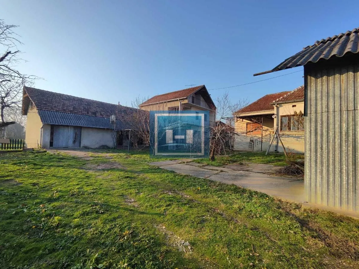 Prodaja, kuća, 200m², Dragocvet, Jagodina