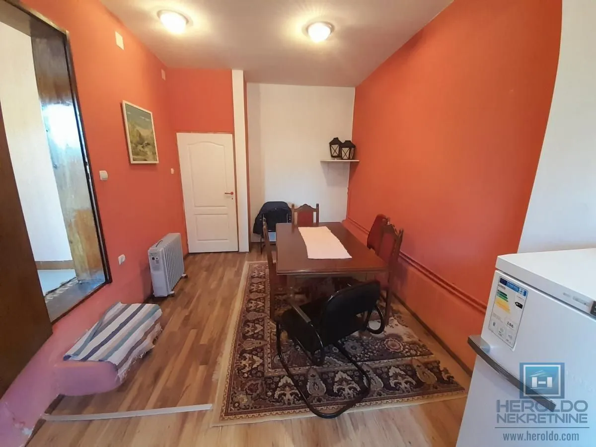 Sale, house, 265m², Ćuprija, Srbija