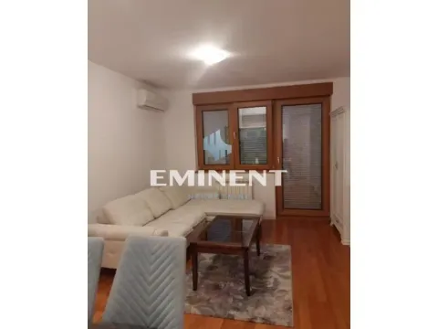 Izdavanje, dvosoban stan, 52m², Novi Beograd Blok 67, Novi Beograd Sve Podlokacije - image 4