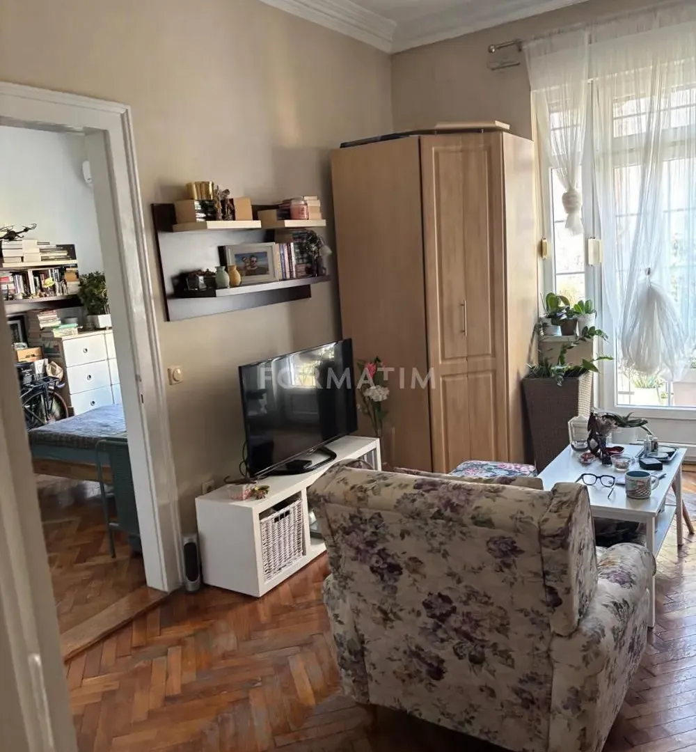 Prodaja, dvosoban stan, 57m², Cvetni Trg, Vračar Sve Podlokacije