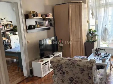 Sale, two bedroom apartment, 57m², Cvetni Trg, Vračar Sve Podlokacije - image 11