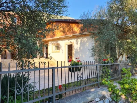 Prodaja, kuća, 75m², Buljarica, Budva - image 19