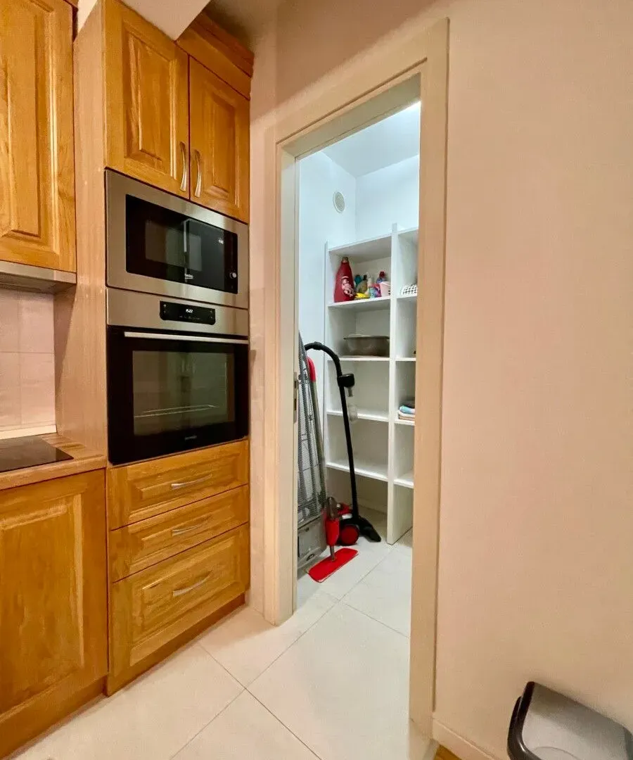 Rent, one bedroom apartment, 55m², Central Point, Podgorica