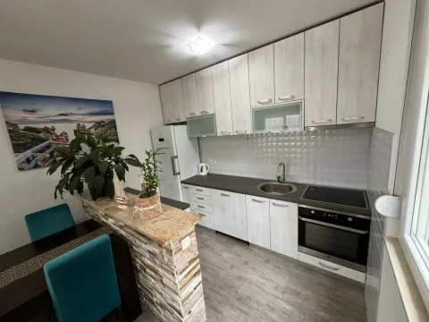 Sale, apartment, 83m², Tivat, Crna Gora - image 4