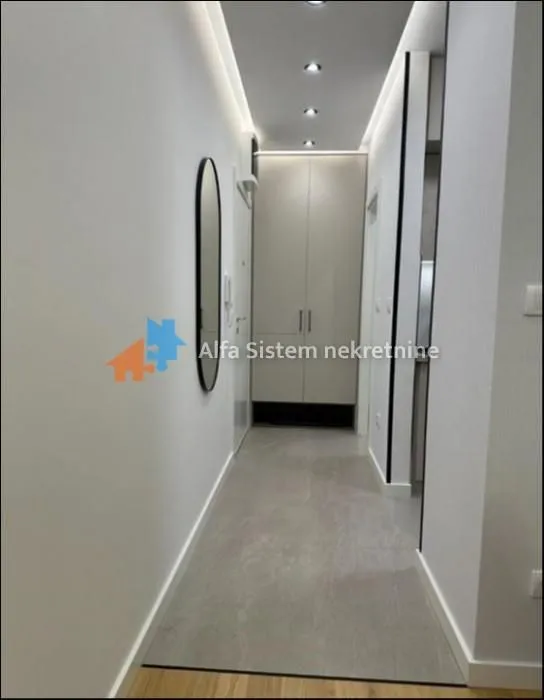 Izdavanje, trosoban stan, 52m², Gradska Bolnica, Zvezdara Sve Podlokacije