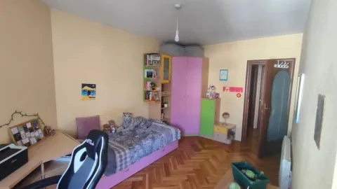 Prodaja, trosoban stan, 90m², Blok 9, Podgorica - image 11