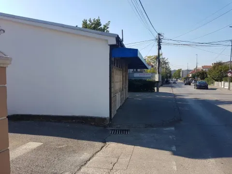 Rent, office space, 40m², Zagorič, Podgorica - image 3