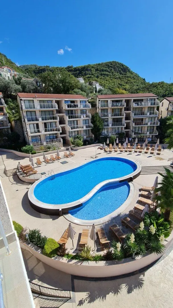 Sale, two bedroom apartment, 63m², Pržno, Budva