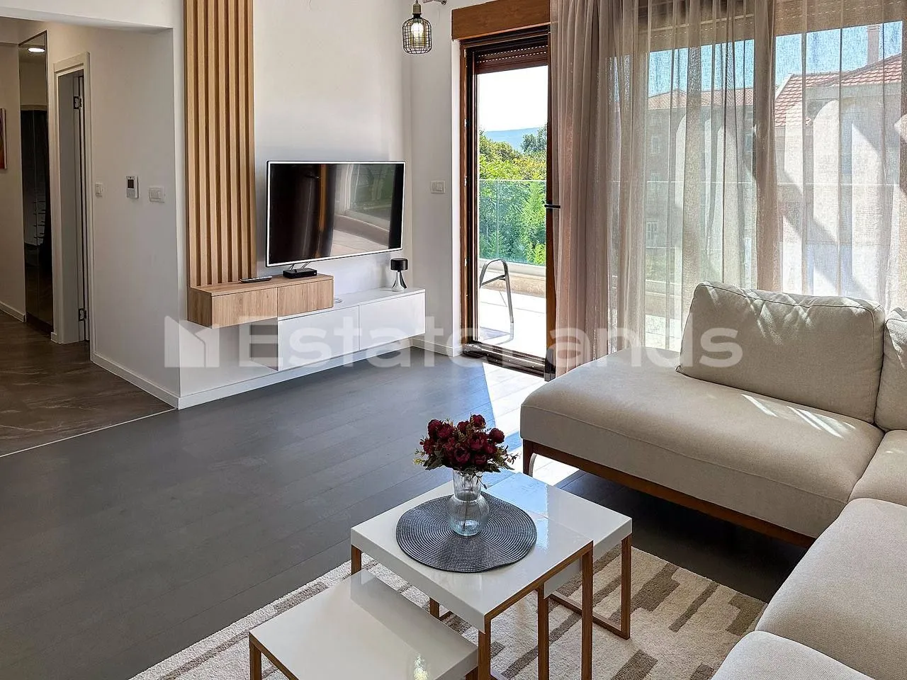 Rent, two bedroom apartment, 72m², Donja Lastva, Tivat