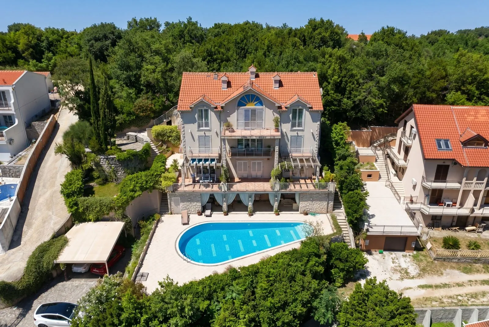 Prodaja, trosoban stan, 92m², Muo, Kotor