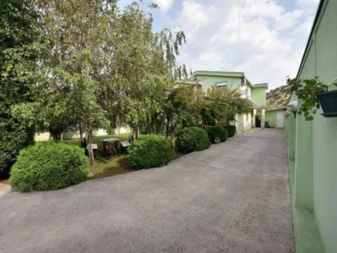 Sale, house, 235m², Podgorica, Crna Gora - image 5