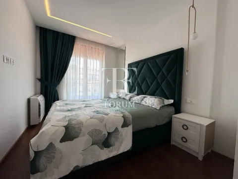 Izdavanje, dvosoban stan, 70m², Master Kvart, Podgorica - image 11