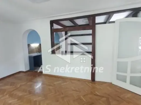 Rent, house, 260m², Neimar, Vračar Sve Podlokacije - image 6