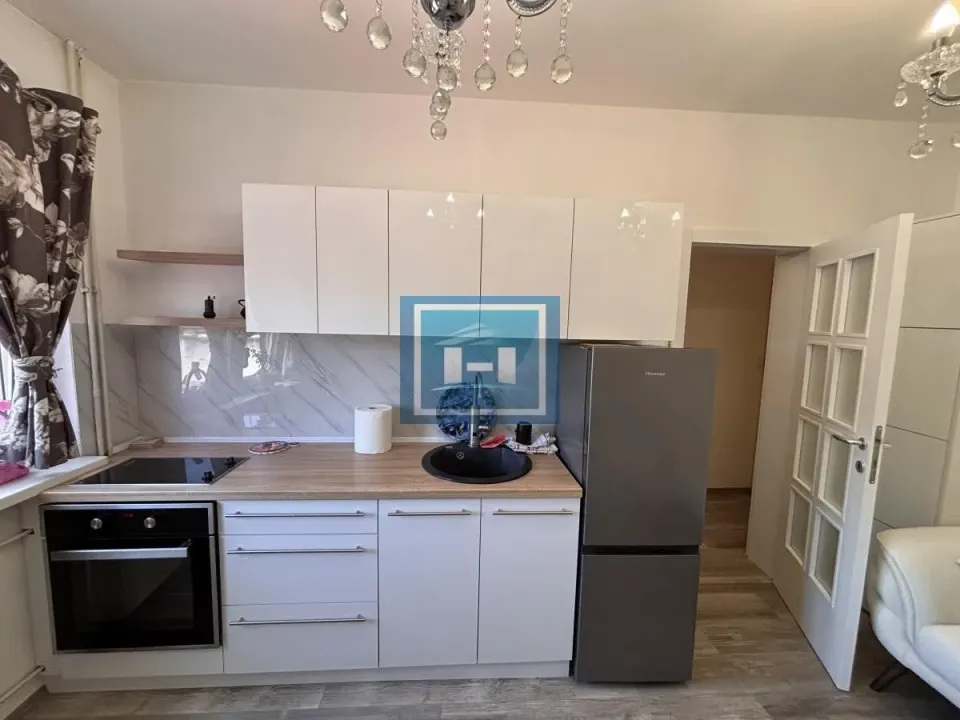 Izdavanje, jednosoban stan, 30m², Centar, Jagodina