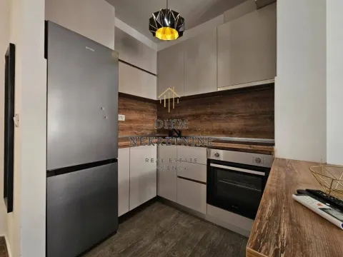 Rent, one bedroom apartment, 40m², Šušanj, Bar - image 1